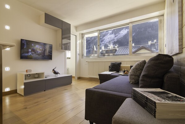 Fantastic modern apartment at the heart of Chamonix