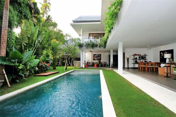 3 BR, Seminyak Beach