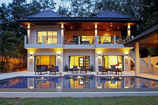 Coral Villa