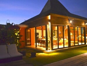 4 Bedroom Villa in the Heart of Seminyak