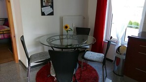 dining area in kitchen