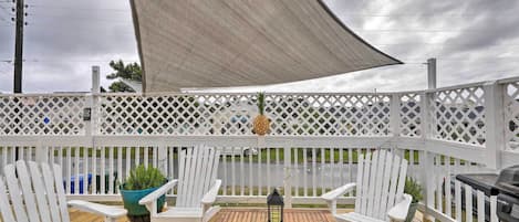 Atlantic Beach Vacation Rental | 2BR | 1BA | 620 Sq Ft | Top Unit via Stairs