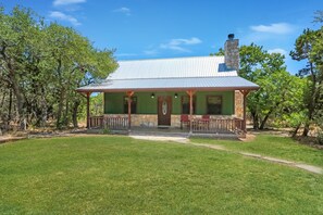 Charming front entrance to the cabin