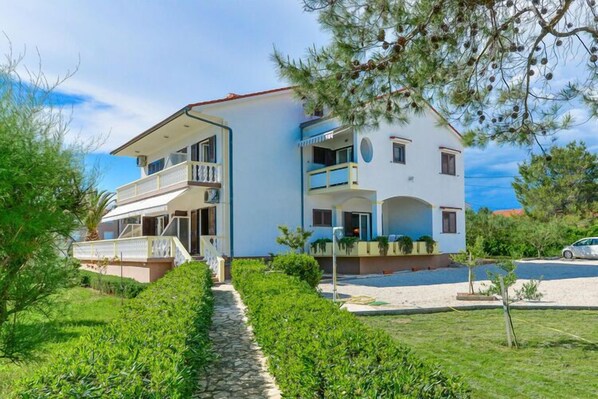 Holiday Home Exterior [summer]