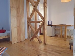 20180328_144211_edited (4)