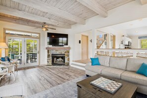 ,Living Area,