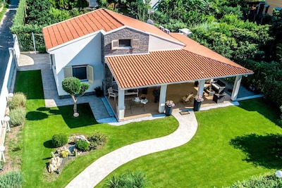 Picture of villa