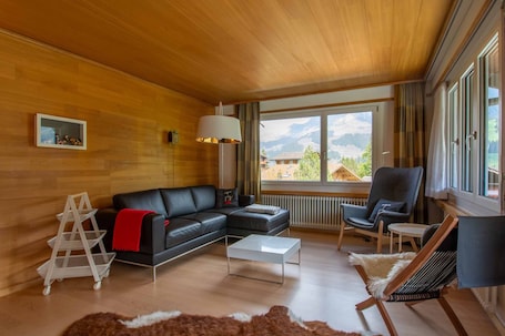 -img.tag.livingroom-