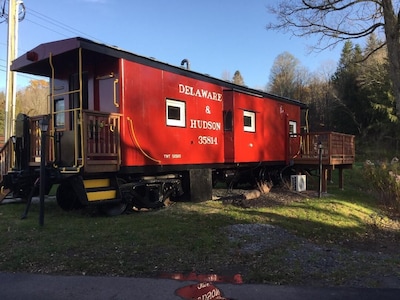 Cozy Caboose in Town