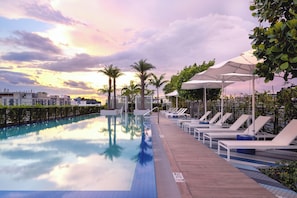 Rooftop pool