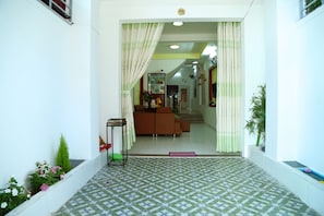 Hall