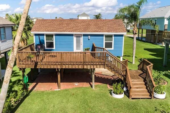 Galveston Vacation Rental | 2BR | 1BA | 962 Sq Ft | Stairs Required