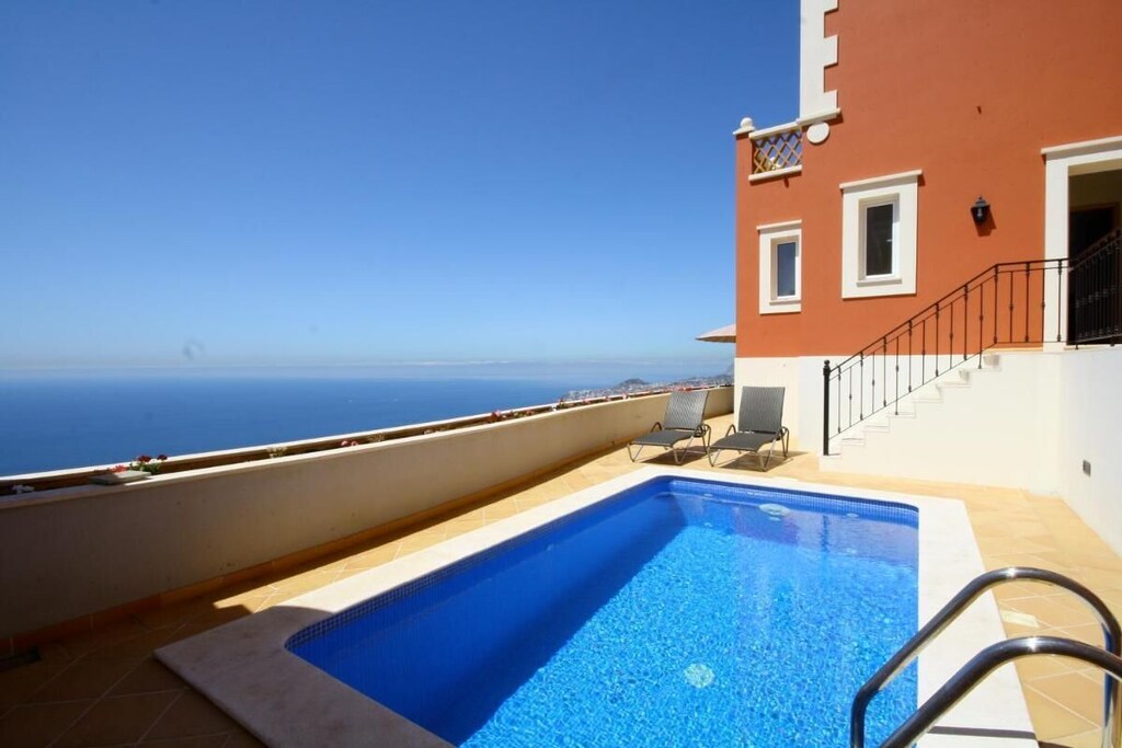 Picture of villa
