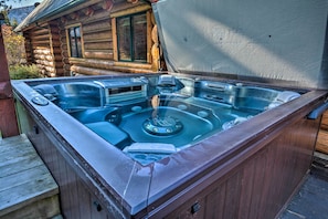 Private Hot Tub