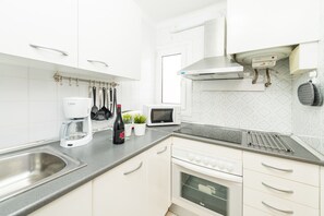 Silver Apartment, near the Puerto de Alcudia Beach, with kitchen