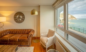 Holiday apartment with sea views in San Sebastián