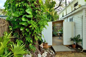 Lush grounds welcome you!