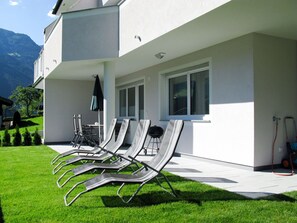 Haus, Eigentum, Grün, Zuhause, Grundeigentum, Gebäude, Sonnenliege, Möbel, Die Architektur, Interior Design