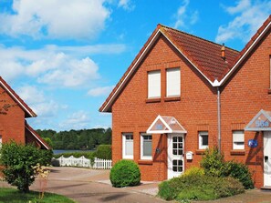 Nuage, Plante, Ciel, Bâtiment, Fenêtre, Lot Terre, Brickwork, Maison, Arbre, Bois