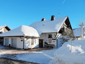 Sky, Building, Snow, Window, House, Cottage, Plant, Freezing, Siding, Landscape
