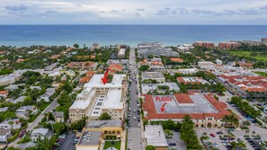 Palm Beach Island, The Palm Beach Hotel Condominium, The ocean and Publix Market