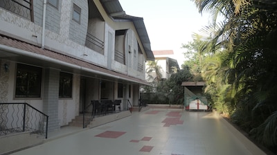 Aroma Retreat, Lonavala