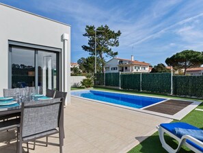 Holiday Home Swimming Pool