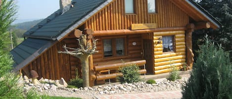 Schneewittchenhütte im Sommer