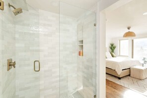 This luxurious shower is located between the king bedroom and queen bedroom on the lower level.