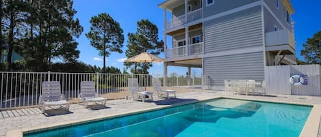 A warm welcome when you arrive at Cooper's Nest. This private pool is heated.