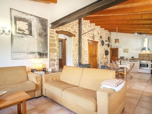 Cadre, Meubles, Propriété, Canapé, Table, Bois, Bâtiment, Design Intérieur, Salon, Éclairage