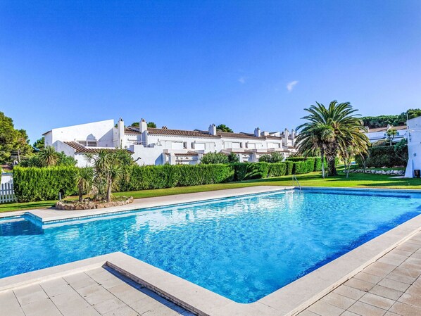Blue, Swimming Pool, Resort, Estate, Garden, Shade, Landscaping, Eco Hotel, Hacienda, Villa