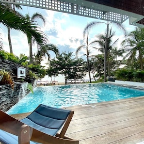 private pool with sea view beach access