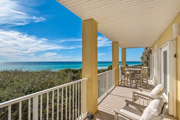 Stunning Gulf Views from the Patio! You won't want to go indoors!