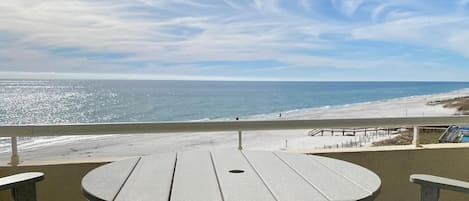 Great view of beach and gulf from balcony