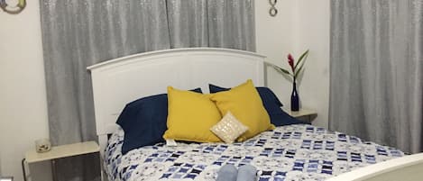 One Bedroom with queen size bed and a/c