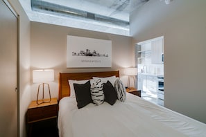 Queen Bedroom