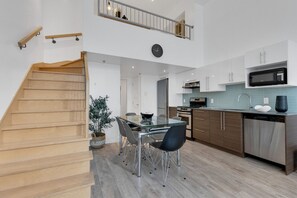 Fully equipped kitchen, complete with complimentary coffee and tea.