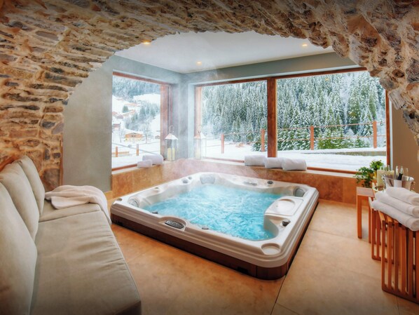 Jacuzzi