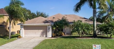 Wischis Florida Home - Ferienhaus Cape Coral - Hausverwaltung - Immobilien