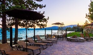 Pool with glass fencing to overlook Lake Tahoe and fire pit