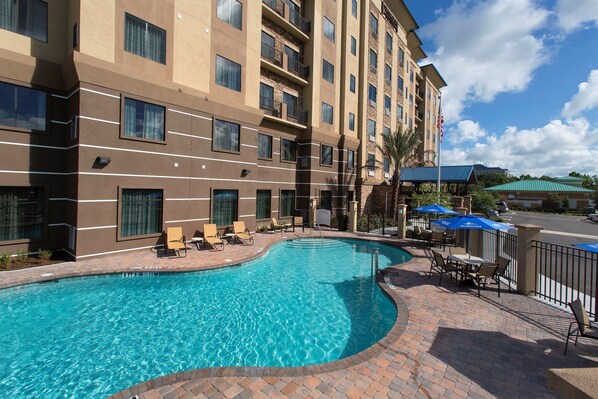 Take a dive in the gorgeous outdoor pool!
