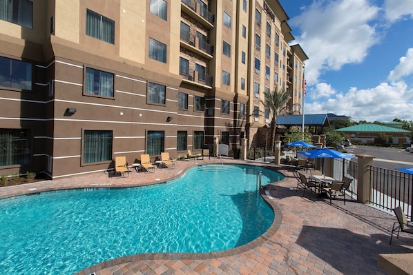 Take a dive in the gorgeous outdoor pool!