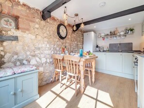 Rose kitchen