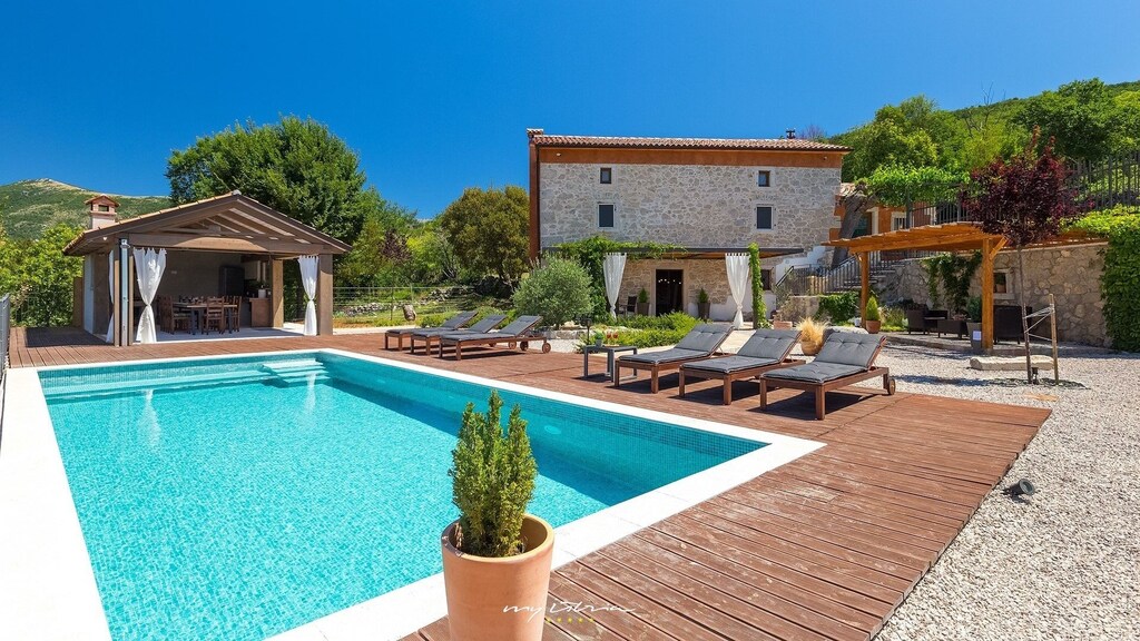 Picture of villa