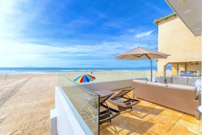 Designer Beach Front Villa in Oxnard Shores.