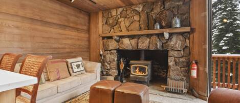 Cozy around the wood burning fireplace