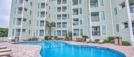 Myrtle Beach Vacation Rental | 2BR | 2BA | 600 Sq Ft | Elevator Access