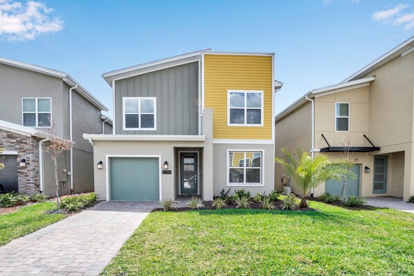 2755BookmarkDr,StoreyLake_01
