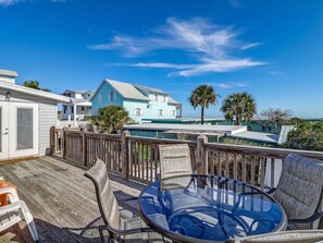 You do have a nice Ocean View from the deck